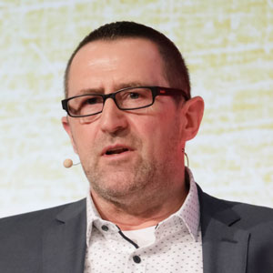 Werner Lauß, YouGov